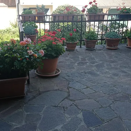 Casa Alice, In Collina Con Panorama * ロナート